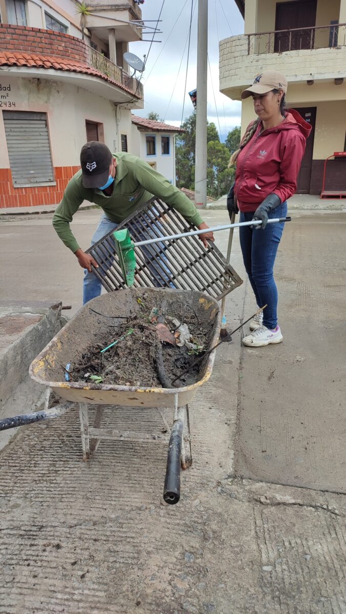 484154714_574739565620120_675159904274863289_n