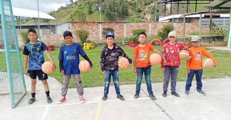 577548508_765935423167199_590492809486423944_n